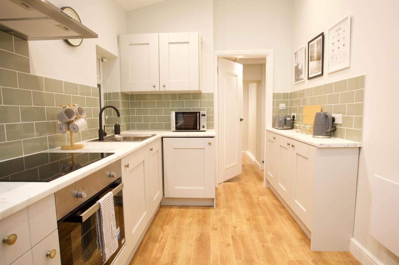 Lincoln House Apartments Buxton  Bagian luar foto