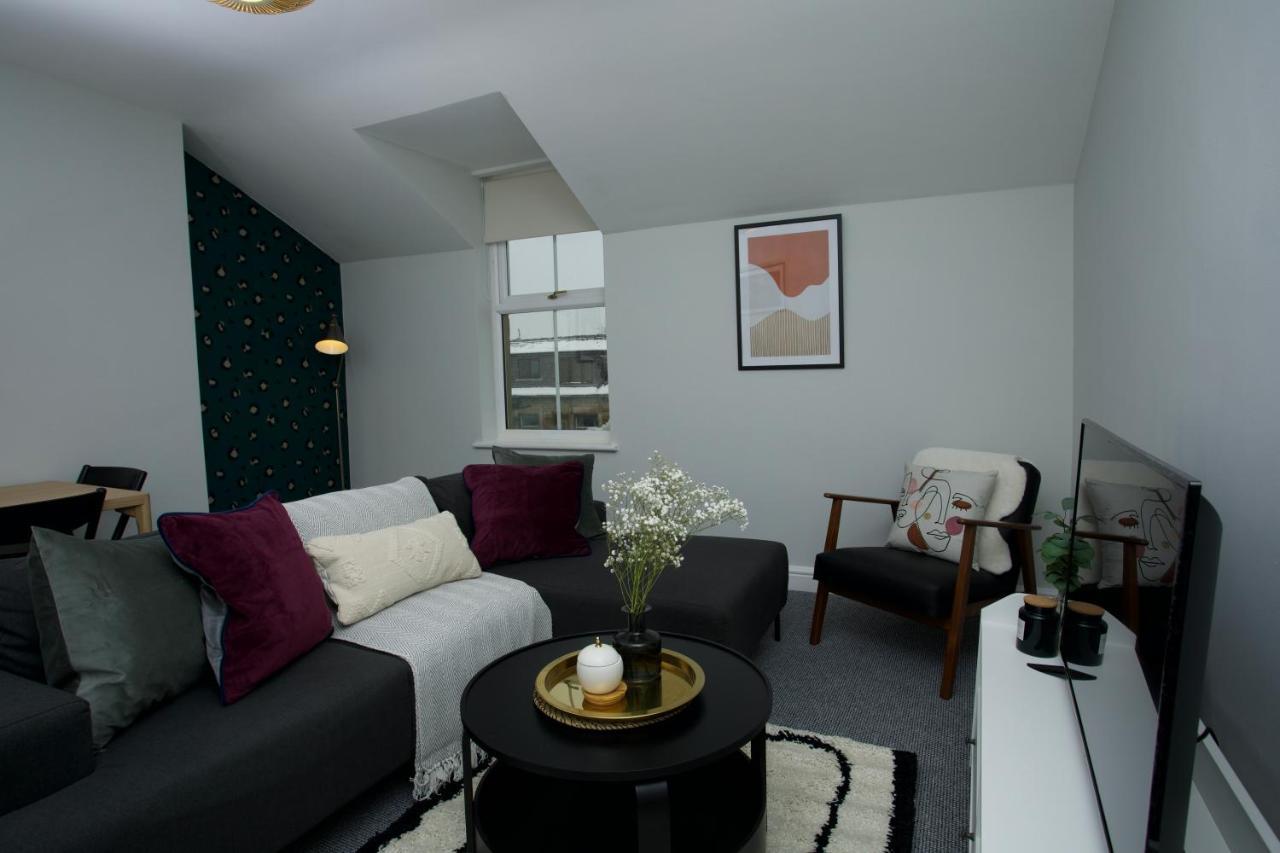 Lincoln House Apartments Buxton  Bagian luar foto