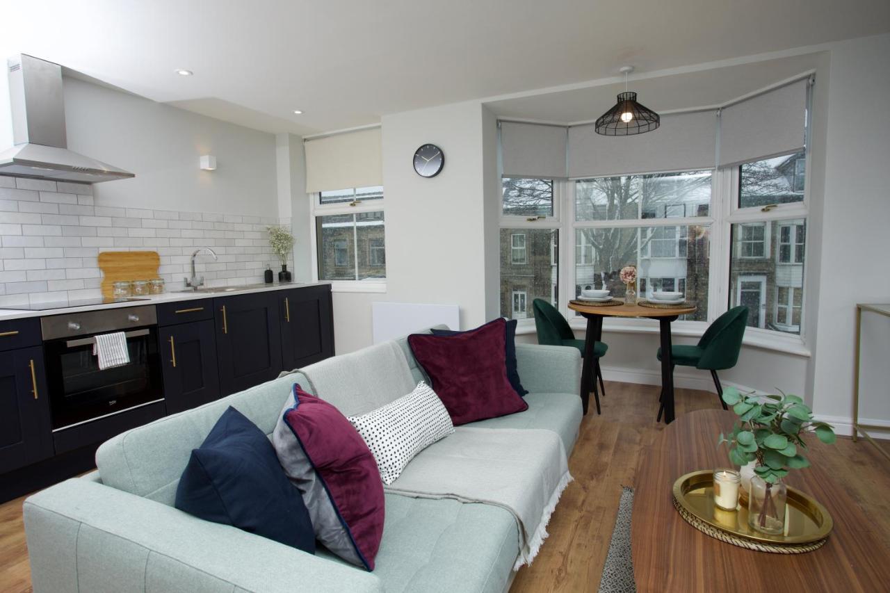 Lincoln House Apartments Buxton  Bagian luar foto