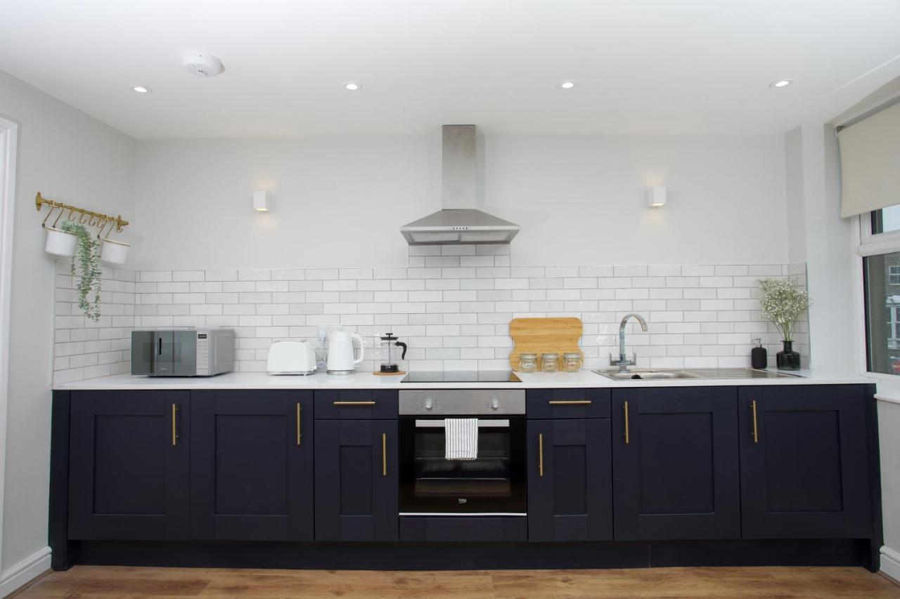 Lincoln House Apartments Buxton  Bagian luar foto